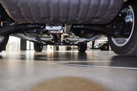 2014款Jeep自由客2.4L蛇形珍藏版