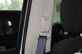 2014款Jeep自由客2.4L蛇形珍藏版