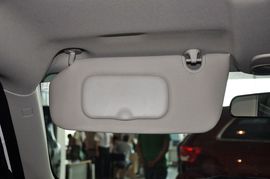 2014款Jeep自由客2.4L蛇形珍藏版