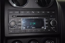 2014款Jeep自由客2.4L蛇形珍藏版
