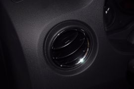 2014款Jeep自由客2.4L蛇形珍藏版