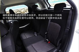 2013款别克昂科拉对比福特翼博1.5L