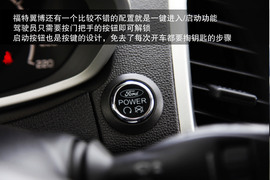 2013款别克昂科拉对比福特翼博1.5L