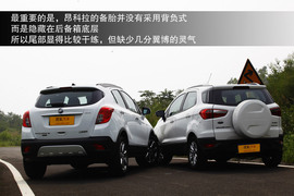 2013款别克昂科拉对比福特翼博1.5L