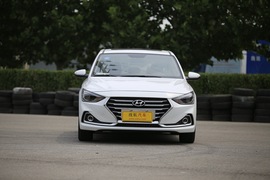 2017款现代悦动1.6L自动悦心版DLX