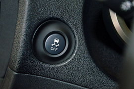 实拍2013款日产370Z