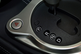 实拍2013款日产370Z