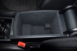 2013款大众迈腾1.8TSI