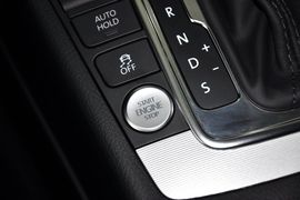 2013款大众迈腾1.8TSI
