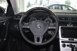 2013款大众迈腾1.8TSI