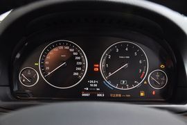 2013款宝马525Li卓乐版