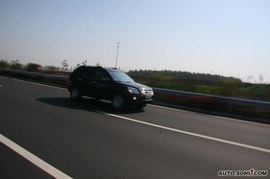 2009款起亚狮跑试驾