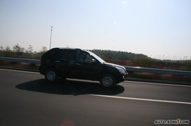 2009款起亚狮跑试驾