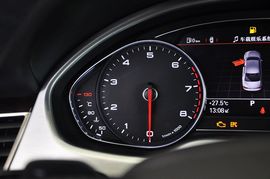2013款奥迪A8L