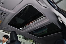 2013款丰田全新RAV4