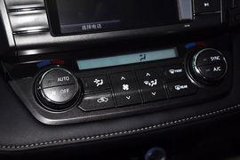 2013款丰田全新RAV4