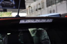 2013款丰田全新RAV4