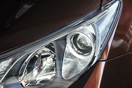 2013款丰田全新RAV4
