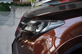 2013款丰田全新RAV4