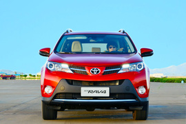 2013款一汽丰田新RAV4珠海试驾体验