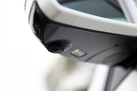 兼顾优雅时尚！试驾新一代奔驰E300L轿车