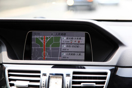 兼顾优雅时尚！试驾新一代奔驰E300L轿车