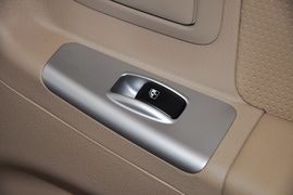 2012款起亚赛拉图1.6