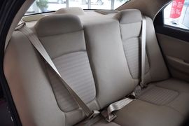 2012款起亚赛拉图1.6