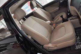 2012款起亚赛拉图1.6