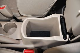 2012款起亚赛拉图1.6