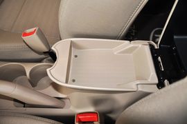 2012款起亚赛拉图1.6