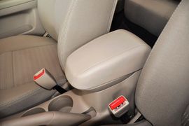 2012款起亚赛拉图1.6