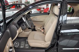 2012款起亚赛拉图1.6