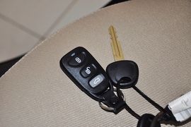 2012款起亚赛拉图1.6