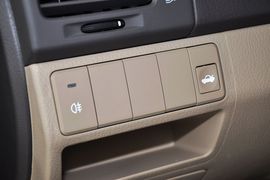 2012款起亚赛拉图1.6