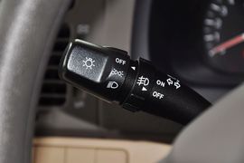 2012款起亚赛拉图1.6