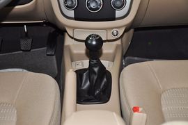 2012款起亚赛拉图1.6