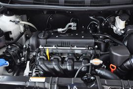 2011款现代瑞纳两厢1.4L自动舒适型