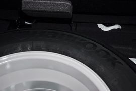 2014款起亚智跑2.0GLS自动两驱型