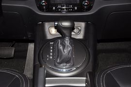 2014款起亚智跑2.0GLS自动两驱型