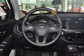 2014款起亚智跑2.0GLS自动两驱型