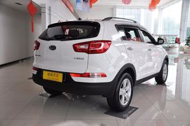 2014款起亚智跑2.0GLS自动两驱型