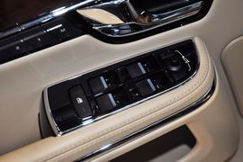 2013款捷豹XJL