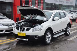 2013款日产逍客2.0L