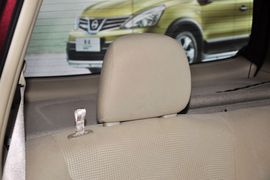 2013款日产骊威1.6XE手动舒适型