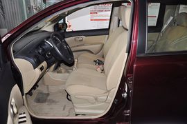 2013款日产骊威1.6XE手动舒适型