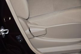 2013款日产骊威1.6XE手动舒适型