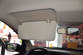 2013款日产骊威1.6XE手动舒适型
