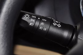2013款日产骊威1.6XE手动舒适型
