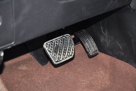 2013款日产逍客2.0L